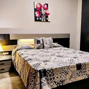 https://apartamento-virrey-del-pino.es-andalucia.com